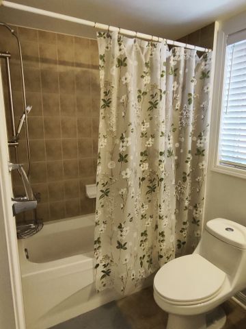 For Lease - 575 Dundas Street Unit# 1, Mississauga, Ontario - Photo 5