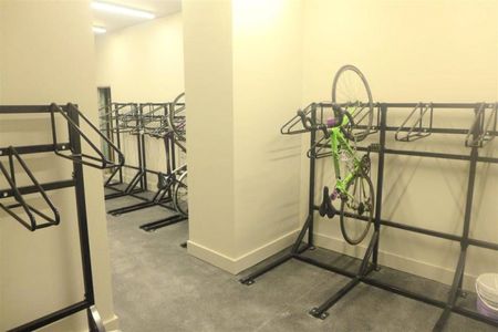 Baldwin Street, - Photo 3