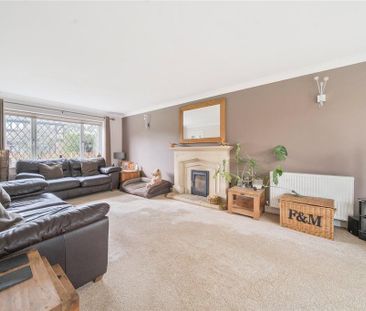 4 bedroom detached house to rent - Photo 2