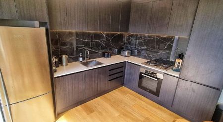 3 Bedroom, 2 Bathroom Townhouse in Jacks Point - Photo 2