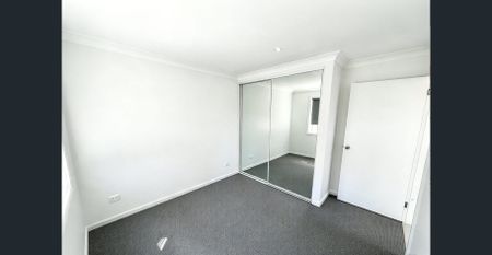BRAND NEW PRIVATE GRANNY FLAT! - Photo 3