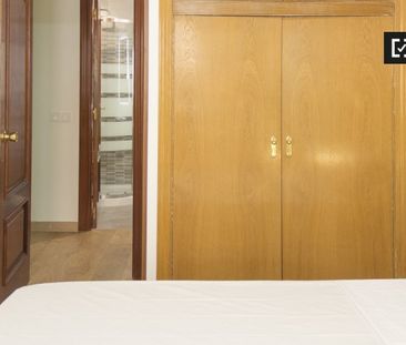 madrid, Community of Madrid 28025 - Photo 1