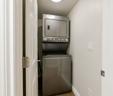 For Lease - 2699 Sherhill Drive Unit# Lower, Mississauga, Ontario - Photo 1