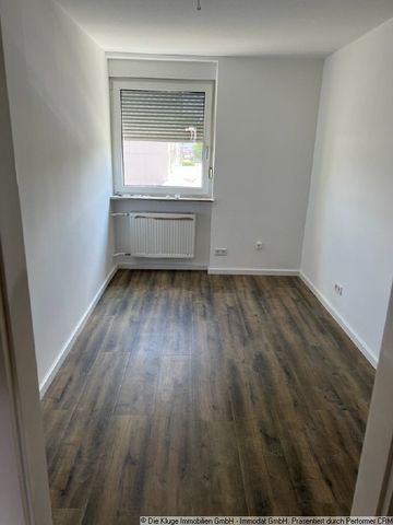 3 Zimmer73 m² Wohnfläche10 m² Nutzfläche 90411 Nürnberg - Photo 2