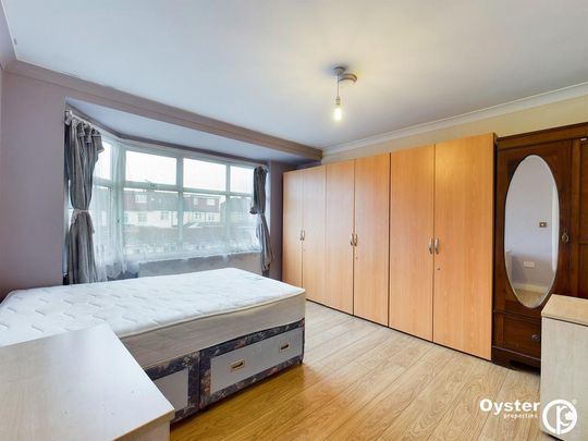 1 bedroom in a house share to rent - Photo 1