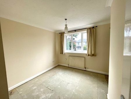 Millbrook Road East, Central - Photo 5