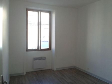 Location Appartement 3 pièces 66m² PRIVAS 07000 - Photo 2