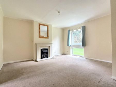 3 bedroom end of terrace house to rent - Photo 2