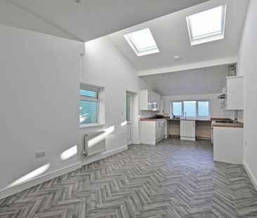 West Park Road, Newport - Photo 5