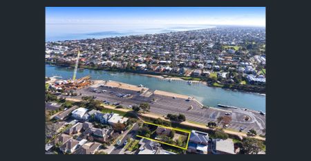 3-BEDROOM DOUBLE-STOREY HOME IN CARRUM - Photo 5