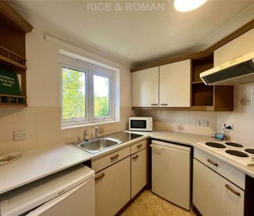 1 Bedroom Apartment, Bentley Court – Camberley - Photo 4