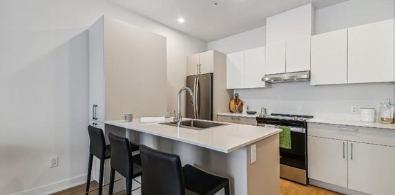 ***Appartement à louer au Square Châteauguay*** - Photo 2