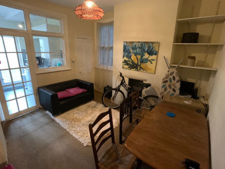 Lockwood Street, The Groves - P1950 - Photo 2