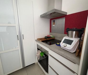 Location Appartement 3 pièces 65m² VILLEFRANCHE SUR SAONE 69400 - Photo 6