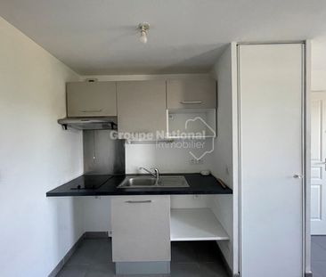 Location Appartement 2 pièces 42m² - Photo 2