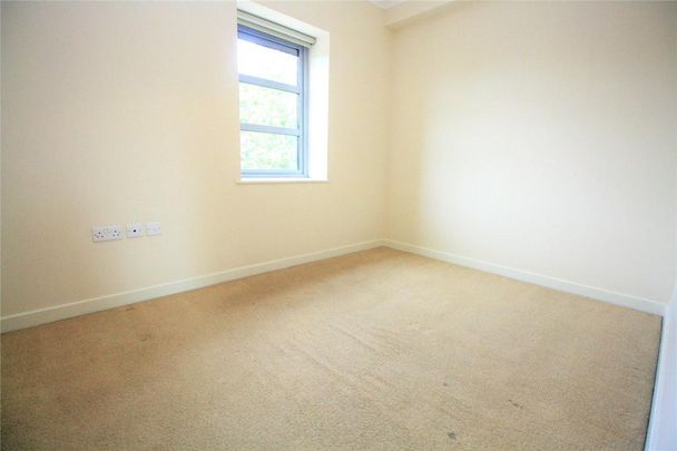 3 bedroom apartment to rent - Photo 1