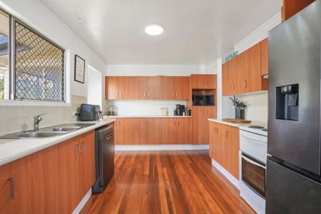 10 Glendale Street, Caboolture QLD 4510 - House For Rent | Domain - Photo 3