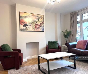 3 bedroom terraced house to rent - Photo 1