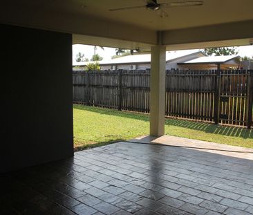 Spacious modern home in Wangan. - Photo 2
