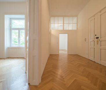 ++NEU++Kernsanierter Altbau ERSTBEZUG, 3 getrennte Zimmer+Küche in ... - Photo 2