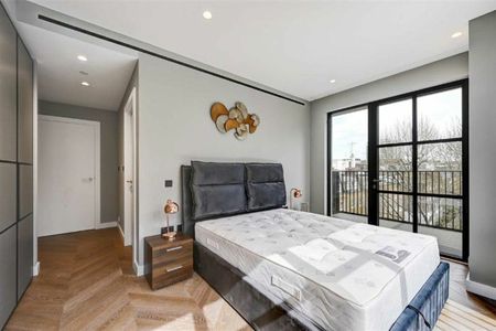 Cleveland Street, Fitzrovia & Covent Garden, W1T - Photo 4