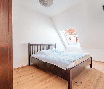 Attraktive 2-Zimmer-Dachgeschosswohnung in zentraler Lage – Randhar... - Foto 3