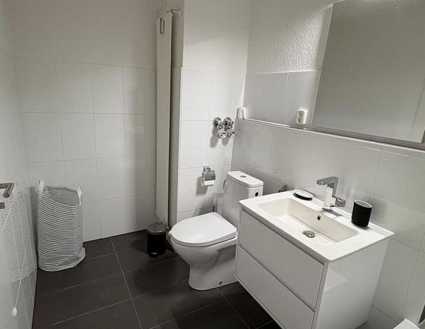 Möblierte Mietwohnung München Moosach 3 Zimmer Neu renoviert - Foto 1