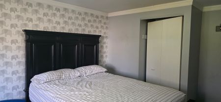 For Lease - 99 Millard Street Unit# (Main), Whitchurch-Stouffville, Ontario - Photo 2