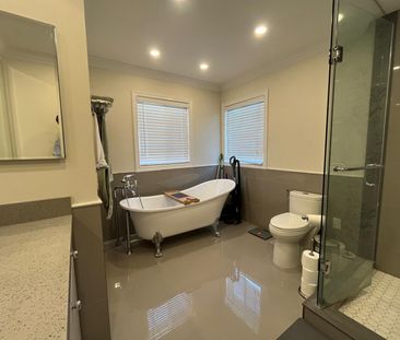 For Lease - 3570 Fountain Park Avenue, Mississauga, Ontario - Photo 5