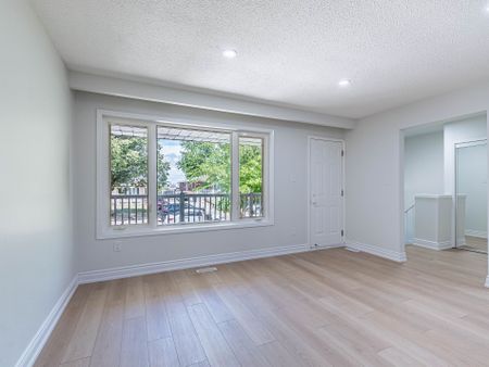 For Lease - 7738 Kittridge Drive Unit# Upper, Mississauga, Ontario - Photo 2