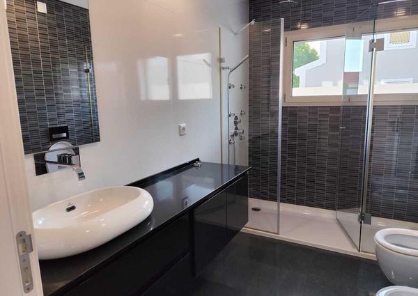 6 Bedroom House with swimming pool, Quinta da Beloura, Sintra