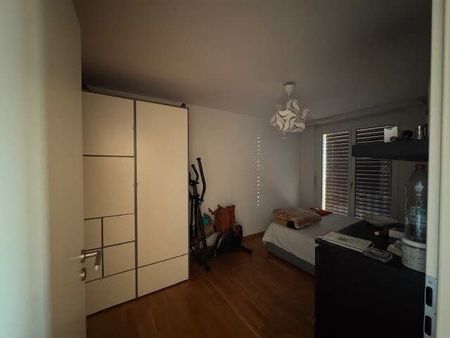 4.5 Zimmer, 92 m², 3. Stock - Foto 2