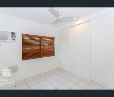 Spacious Coastal Living in a Quiet Cul-De-Sac - Photo 2