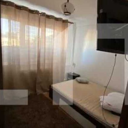 Apartament 2 camere, decomandat, mobilat modern, zona Piata Flora - Photo 1