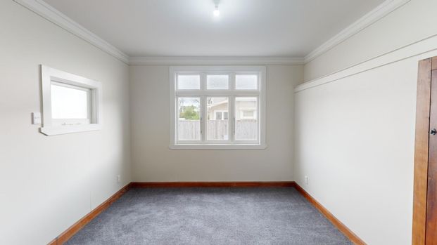 Roslyn - 3 Bedrooms - Photo 1