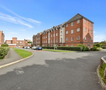 Rylands Drive, Warrington, WA2 7DB - Photo 4