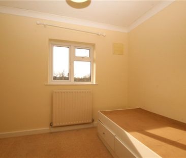 Bushy Hill Drive, Guildford, Surrey, GU1 2UH - Photo 1