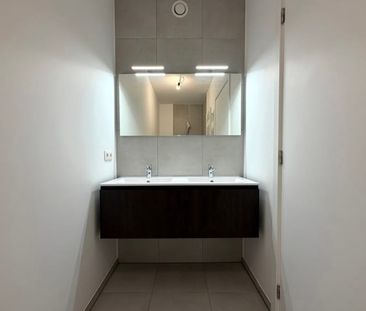 Appartement te huur - Foto 2