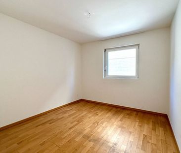 Appartamento in Affitto a Chiasso - Photo 2