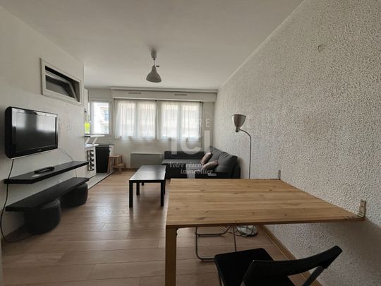 Location Appartement 1 pièce 31m² - Photo 1