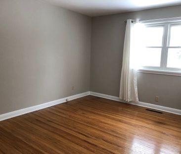 For Lease - 68 Elizabeth Crescent, Belleville, Ontario - Photo 3