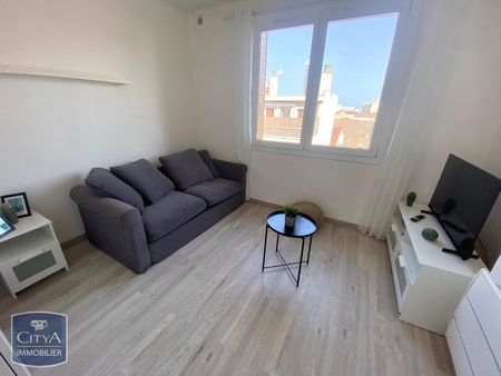 Location Appartement 1 pièce 25m² TOULON 83000 - Photo 2