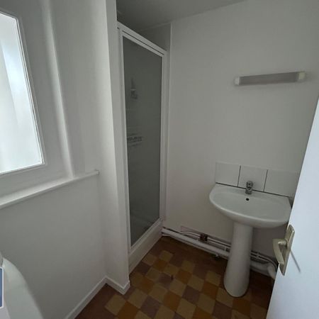 Location Appartement 2 pièces 44m² MARCQ EN BAROEUL 59700 - Photo 4