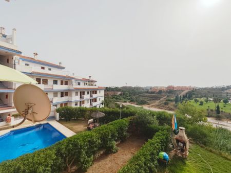 Apartamento planta baja en alquiler en Mijas - Photo 2
