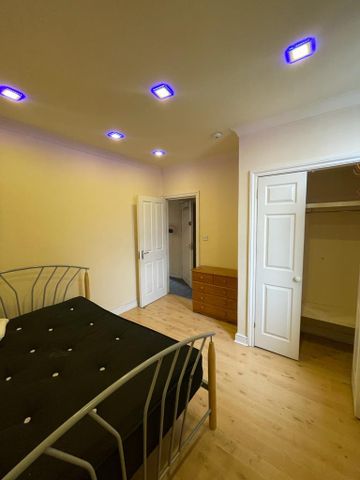 Stacey Road, Cardiff - Photo 2