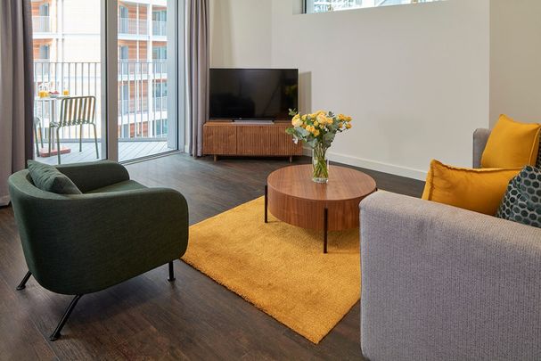 Nine Elms Lane - Photo 1