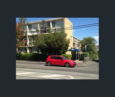 Bright North-Facing 1 Bedroom Apartment in Prime South Yarra Location - Photo 6