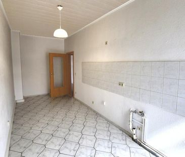 Lichtdurchflutete 2 Zi.+Wohnkü.+Parkplatz! Prakt. Lage! Parknähe! - Photo 4