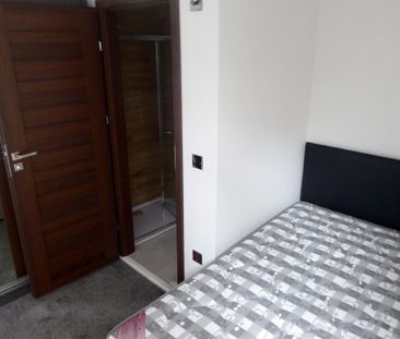 5 bedroom terraced house to rent - Photo 6