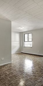 Millard Manor Apartments - Photo 4